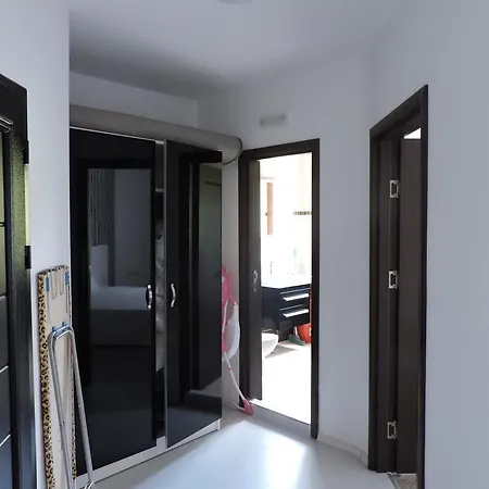 Rich * نيسيبار