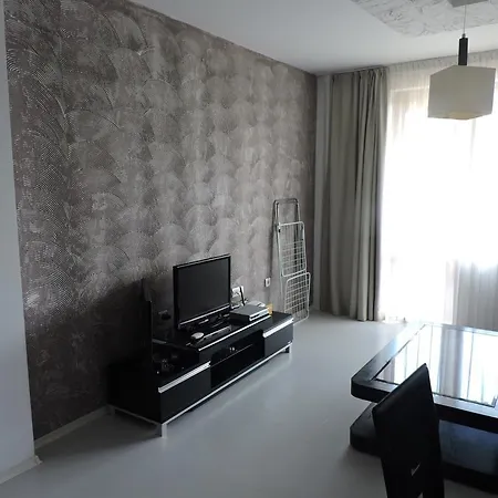 Apartment Rich